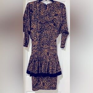 St. Gillian 100% Silk Leopard Print Dress Belted Size 4
